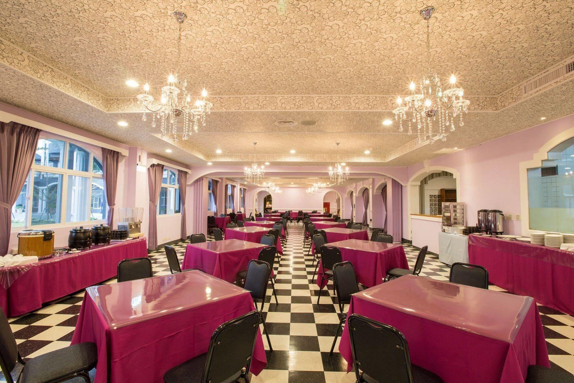 לואי Jinhue Hotel מראה חיצוני תמונה